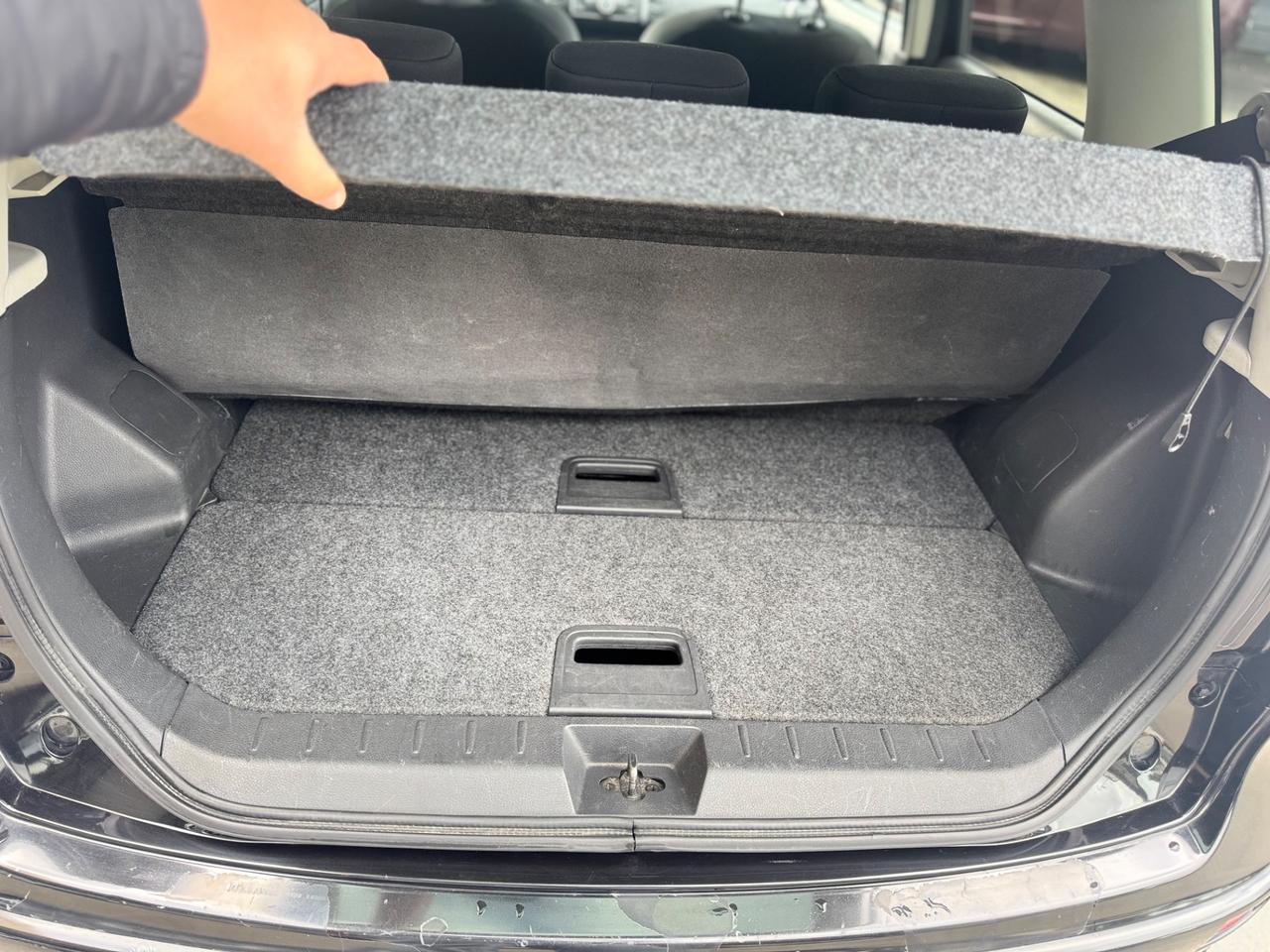 Nissan Note 1.5 dCi 86CV Tekna