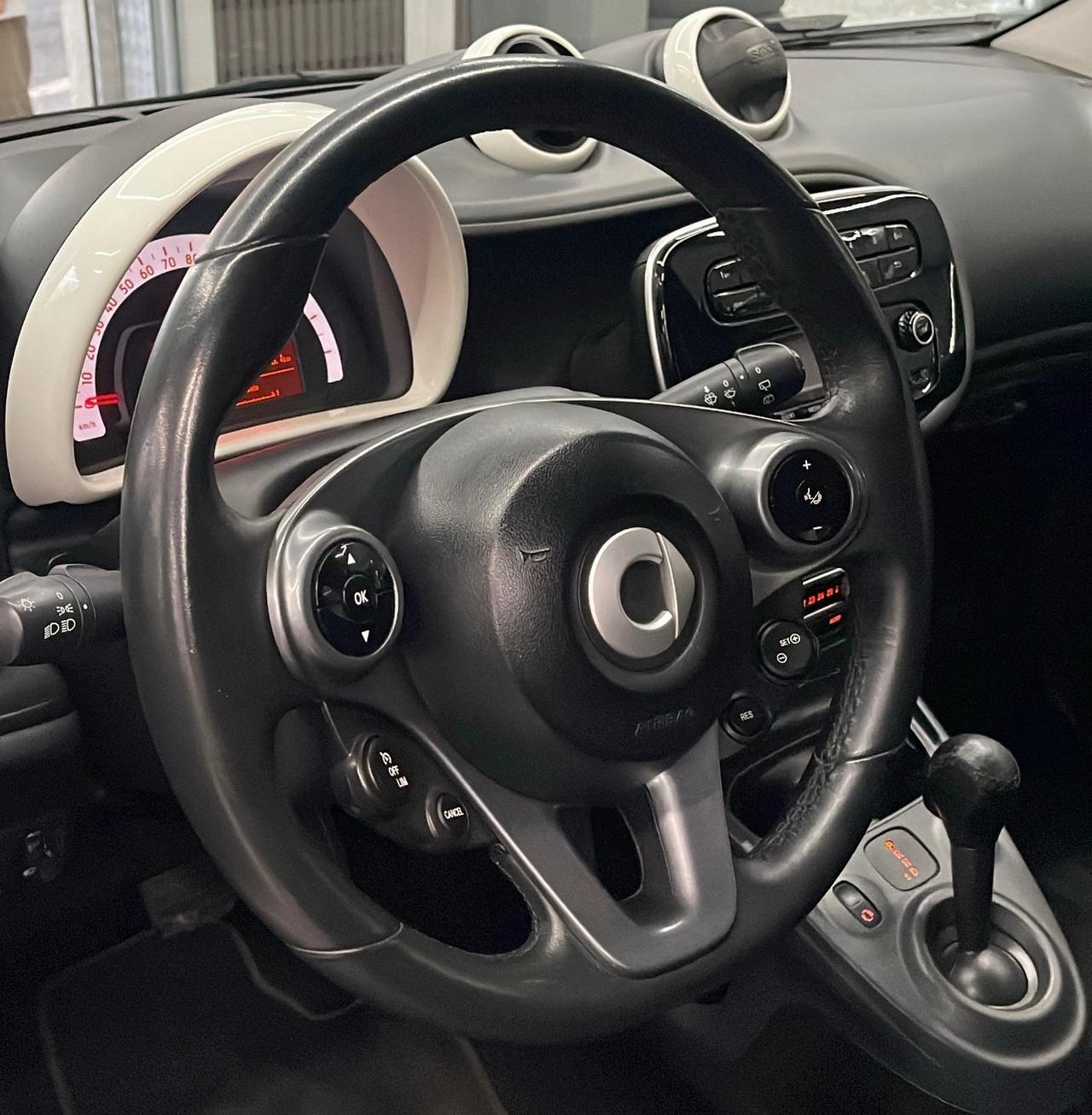 Smart ForTwo 70 1.0 twinamic Passion Pronta consegna