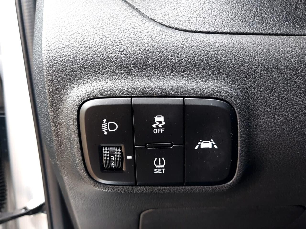 Hyundai i10 1.0 MPI TECH CONNECT PACK