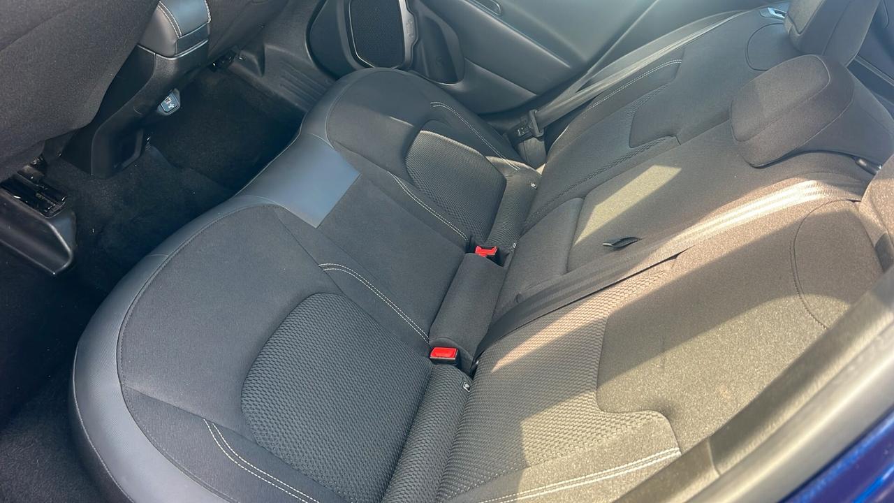 Jeep Renegade 1.6 Mjt DDCT 120 CV Limited NEOPATENTATI