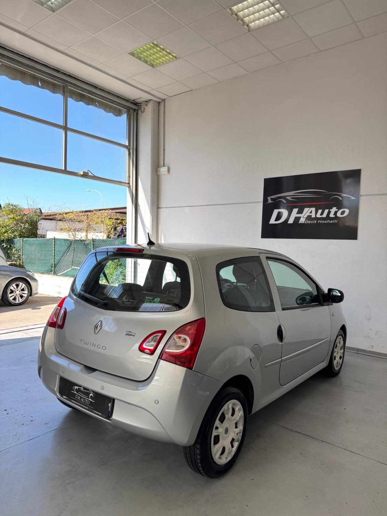 Renault Twingo 1.2 16V Etoile