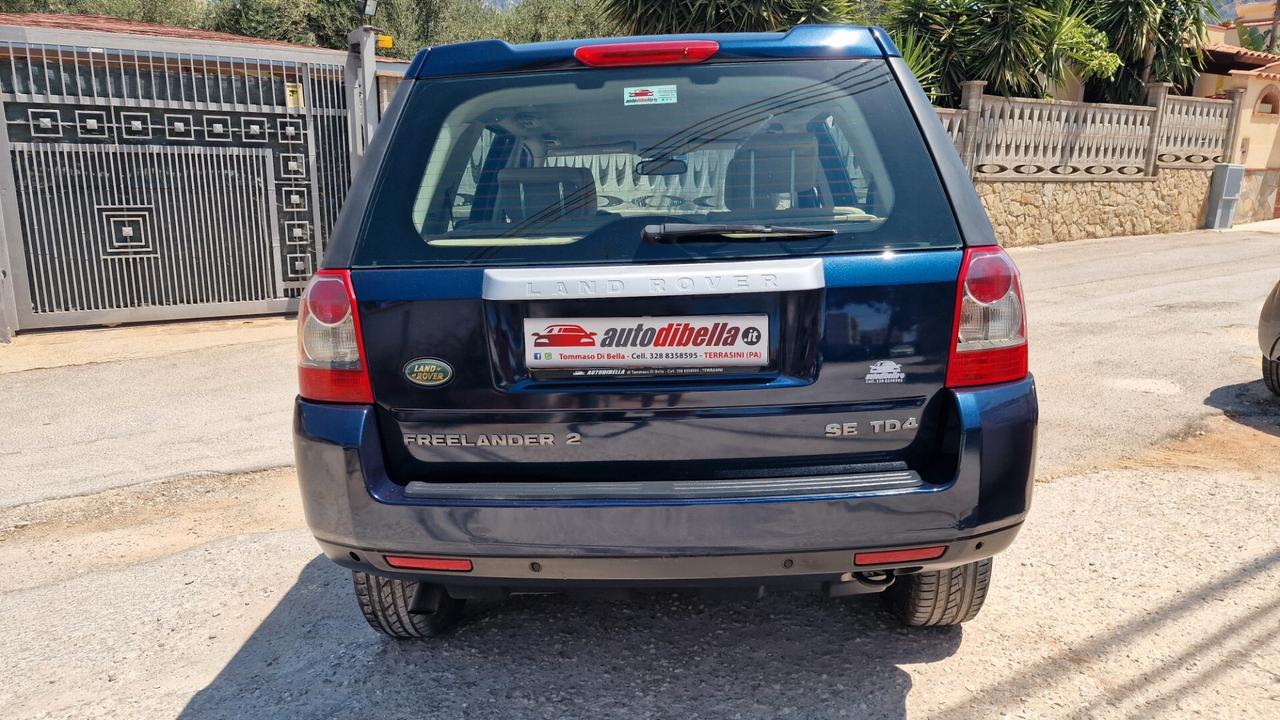Land Rover Freelander 2.2 TD4 S.W. SE