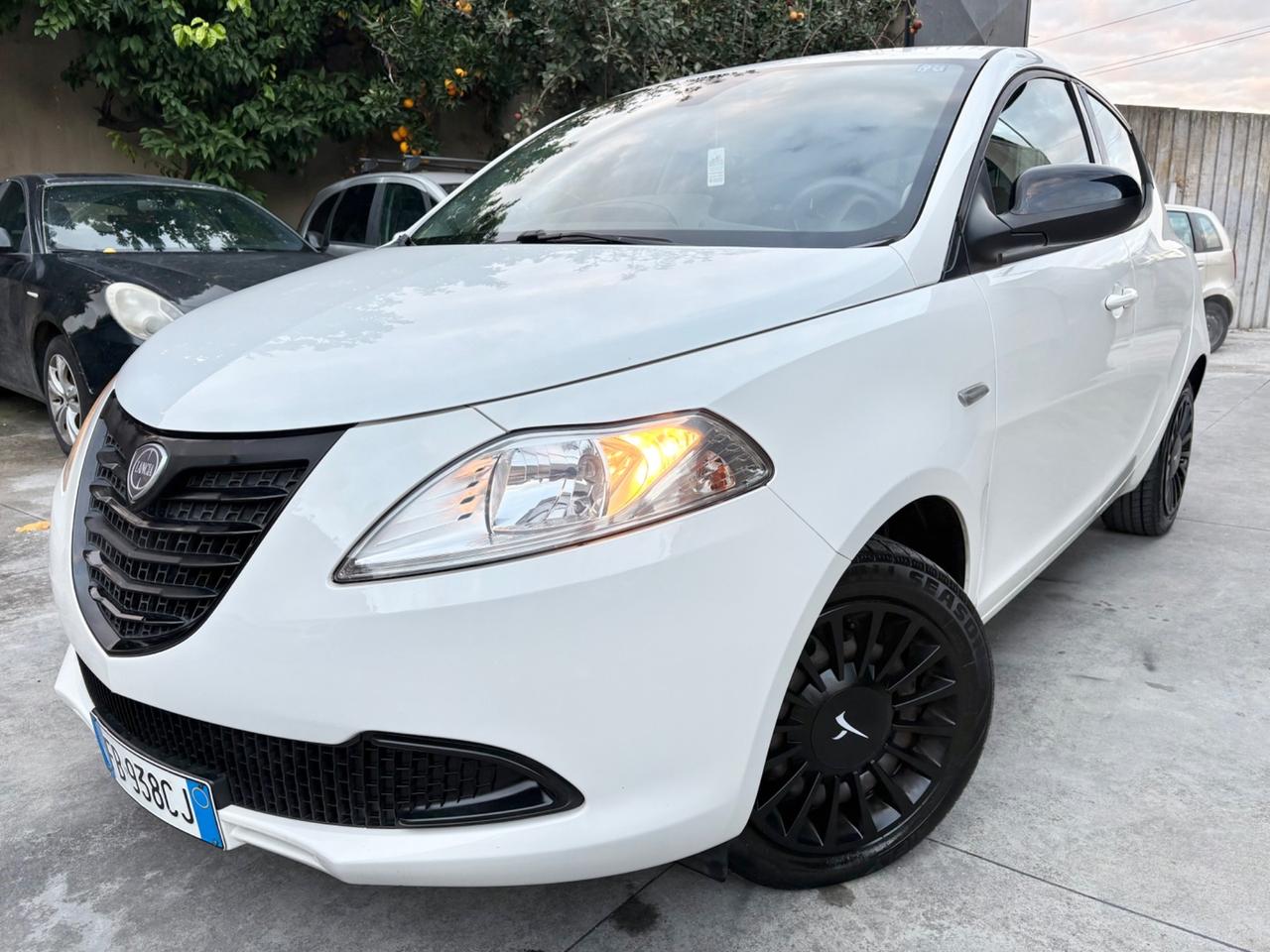 Lancia Ypsilon 1.2 GPL magnifiche condizioni