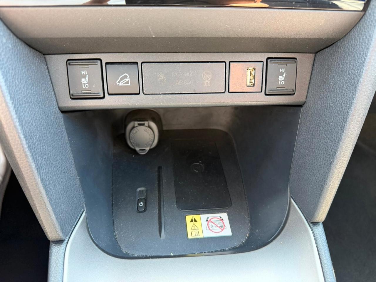 Toyota Yaris Cross 1.5 Hybrid 5p. E-CVT AWD-i Lounge