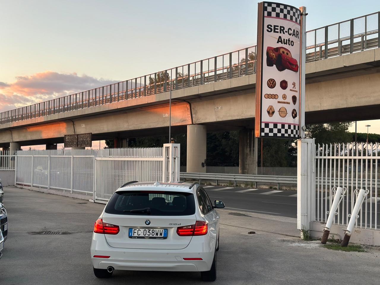 Bmw Serie 316d Touring Modern 2.0 116CV DA VETRINA