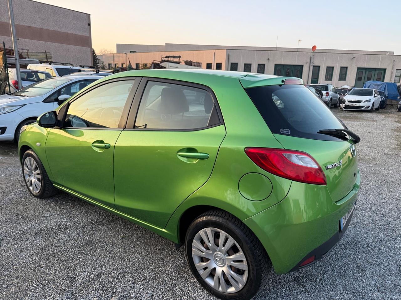 Mazda 2 Mazda2 1.3 16V 75CV 5p. Play GPL