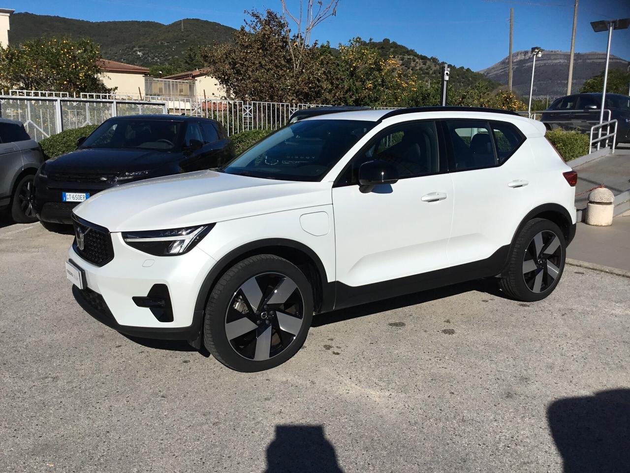 Volvo XC40 T4 Recharge Plug-in Hybrid aut. Plus Dark