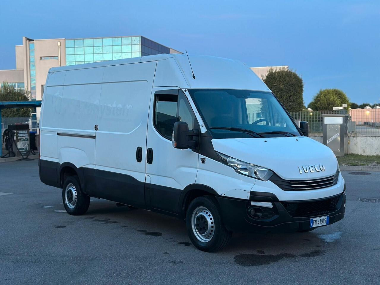 IVECO DAILY ANNO 12/2017 SUPER PREZZO!