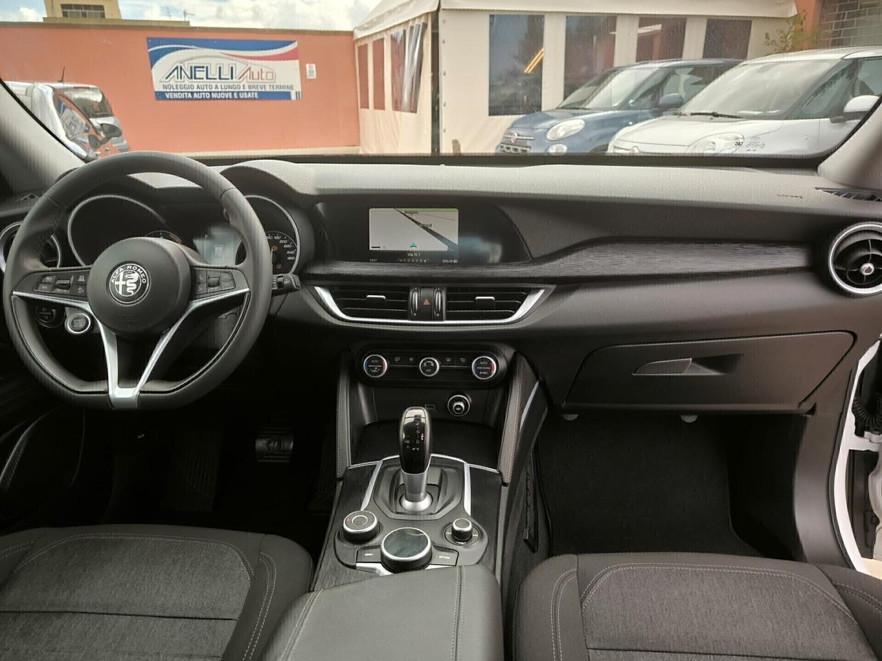 Alfa Romeo Stelvio 2.2 Turbodiesel 160 CV AT8 RWD Business