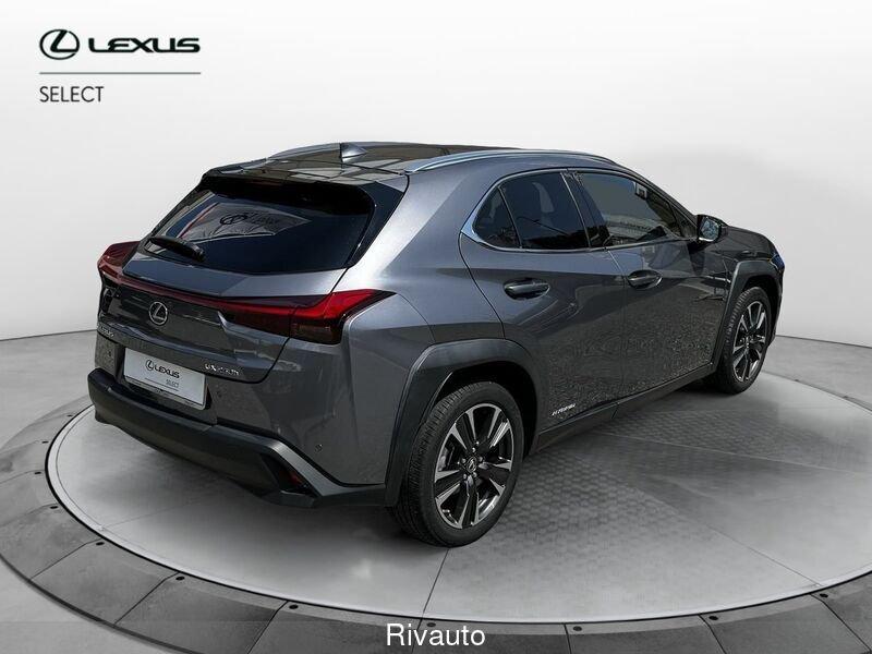 Lexus UX Hybrid Luxury