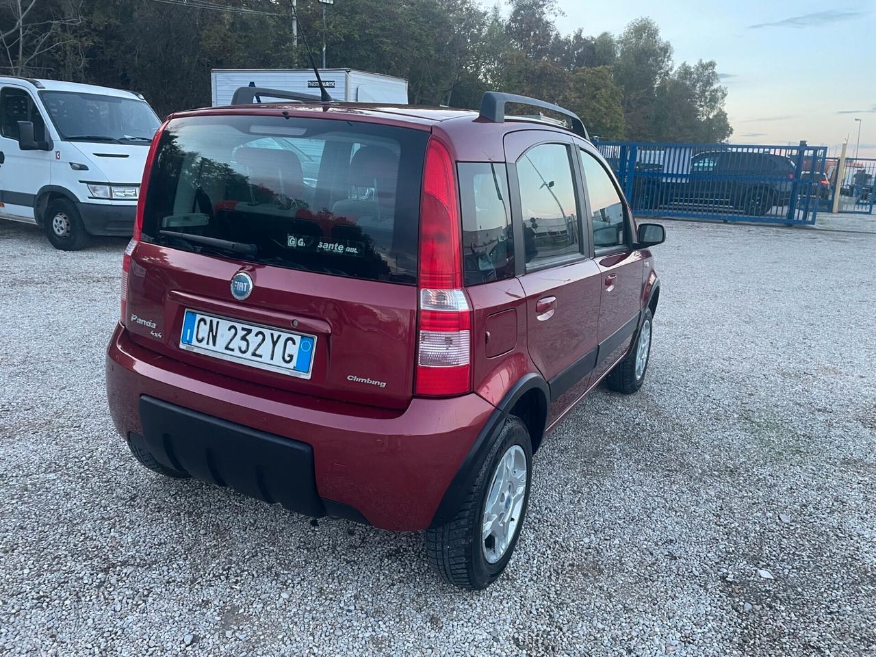 Fiat Panda 1.2 4x4 Climbing