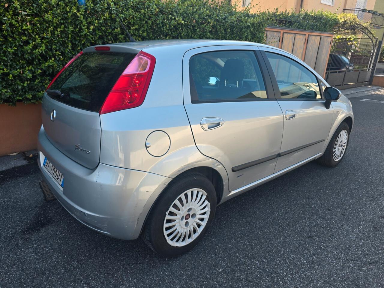 FIAT GRANDE PUNTO 1.2 DYNAMIC "OK NEOPATENTATI"