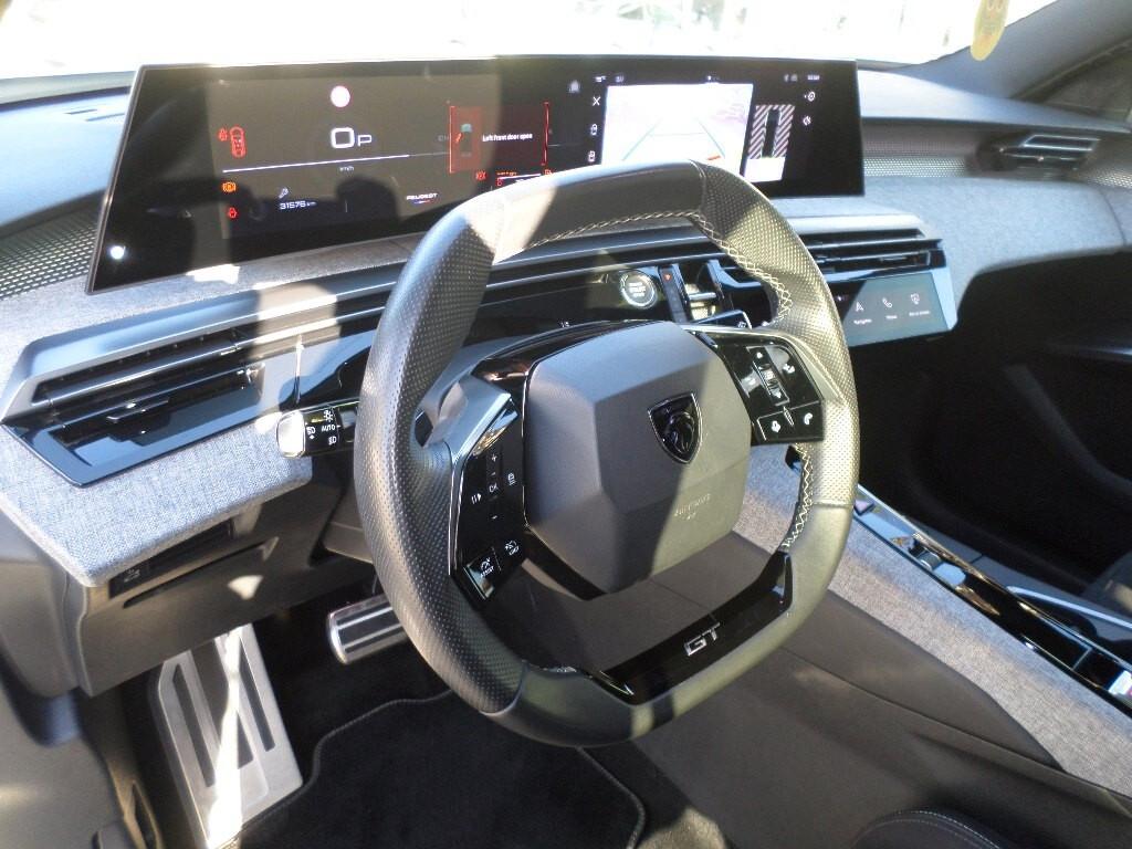 Peugeot 3008 Hybrid 136 e-DCS6 GT