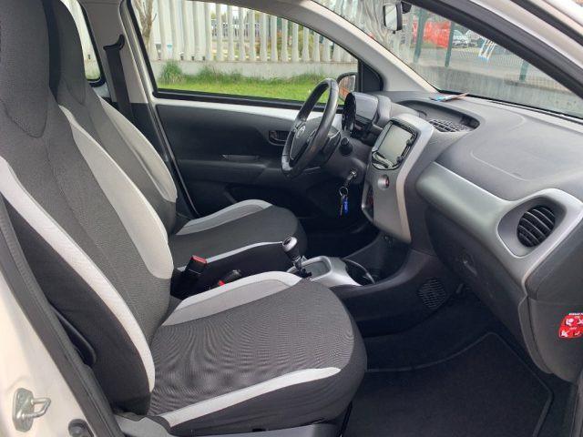 TOYOTA Aygo 1.0 VVT-i 69 CV 5 porte x-clusiv MMT