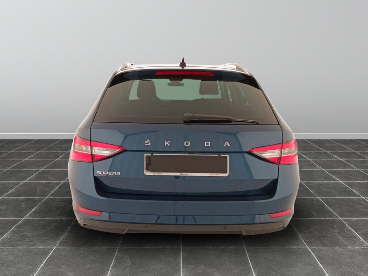 Skoda Superb wagon 2.0 tdi evo scr 150cv executive dsg