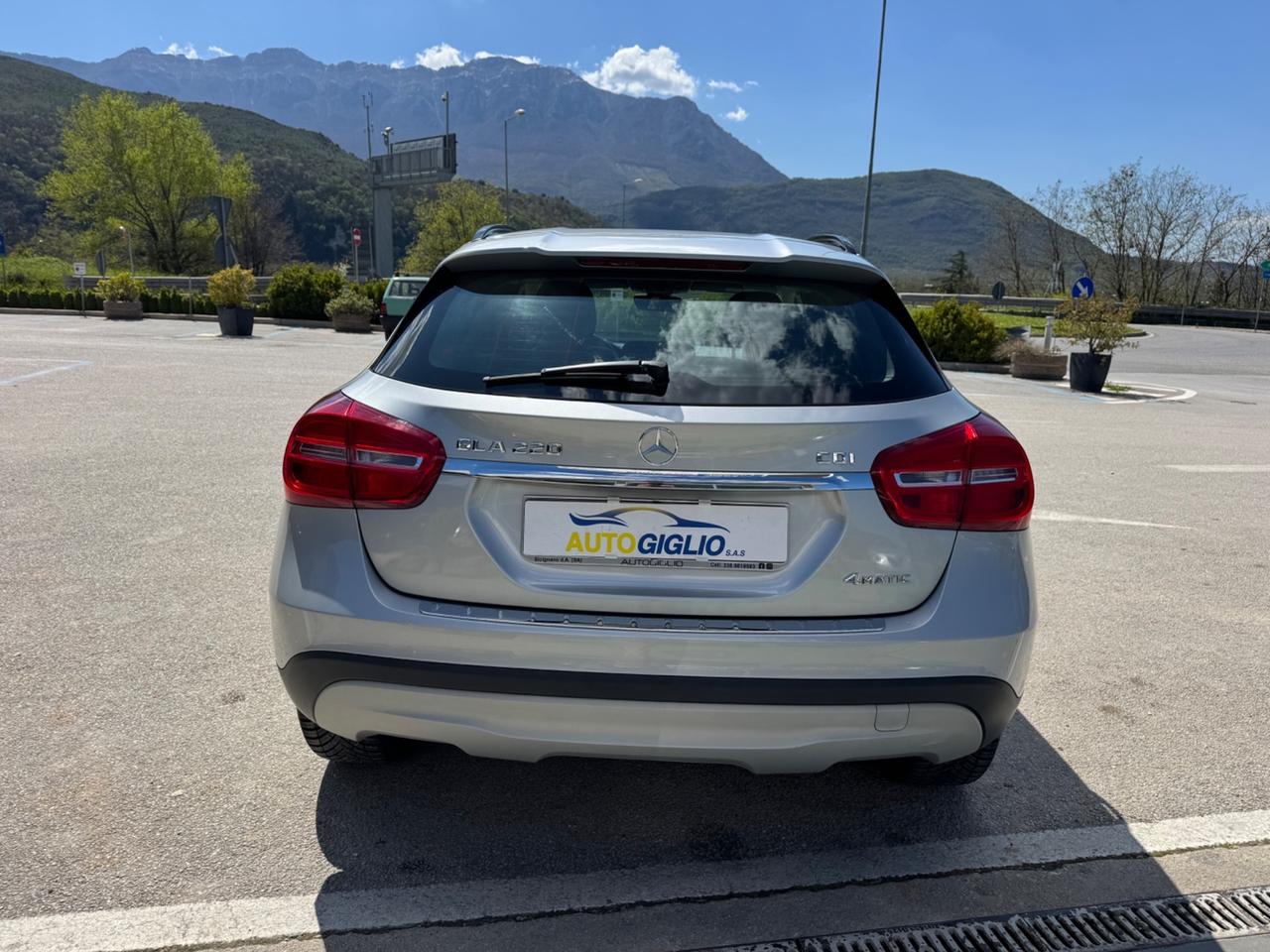 Mercedes-benz GLA 220 CDI Automatic 4Matic Sport