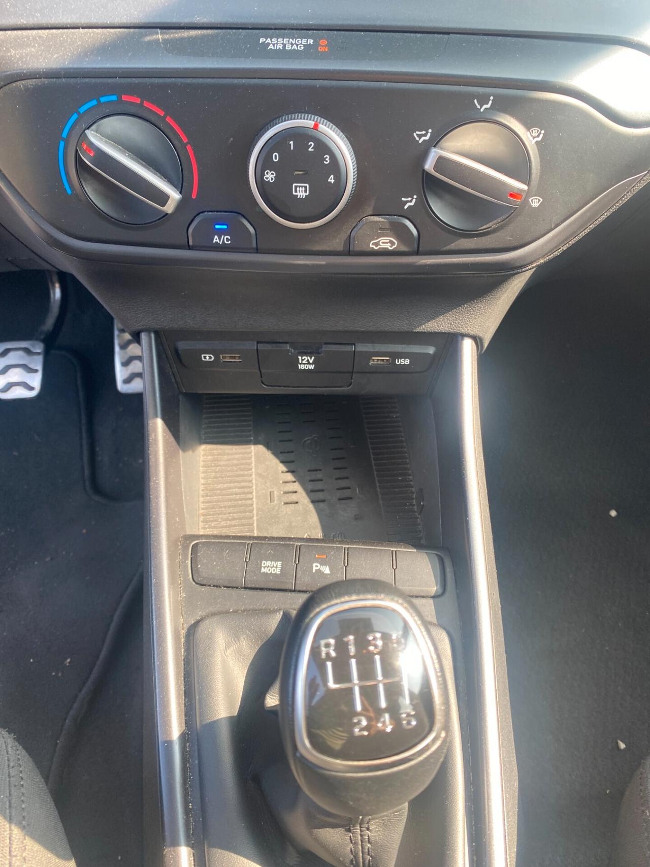 HYUNDAI Bayon 1.0 T-GDI Hybrid 48V XLine