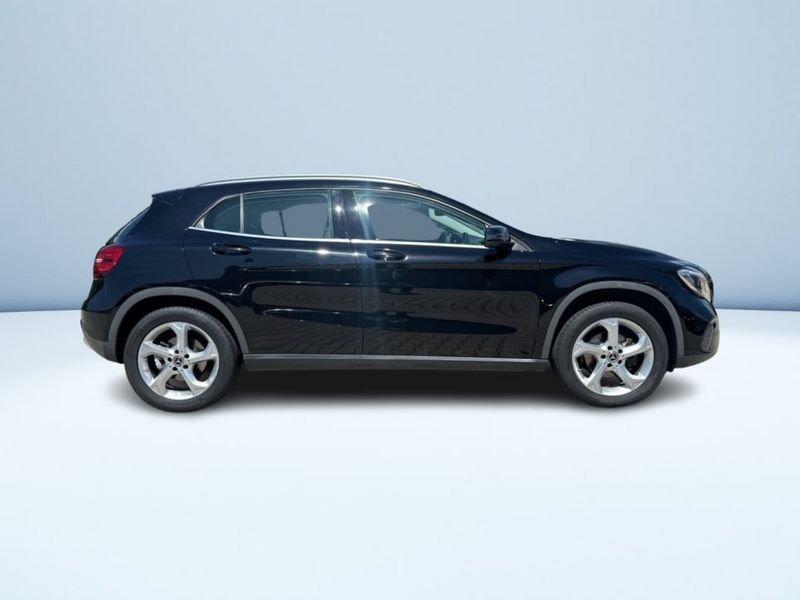 Mercedes-Benz GLA 200 D SPORT AUTO