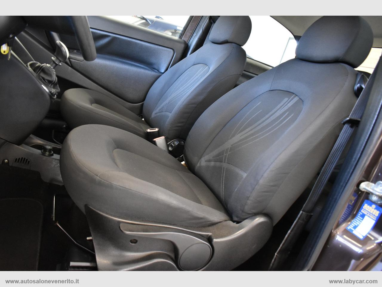 LANCIA Ypsilon 1.2 69 CV Unyca