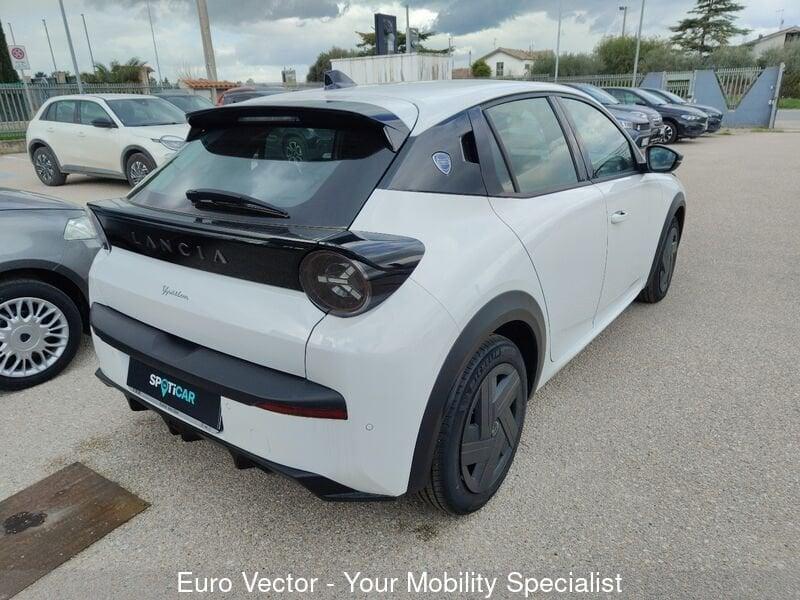 Lancia Ypsilon Ypsilon Hybrid e-DCT