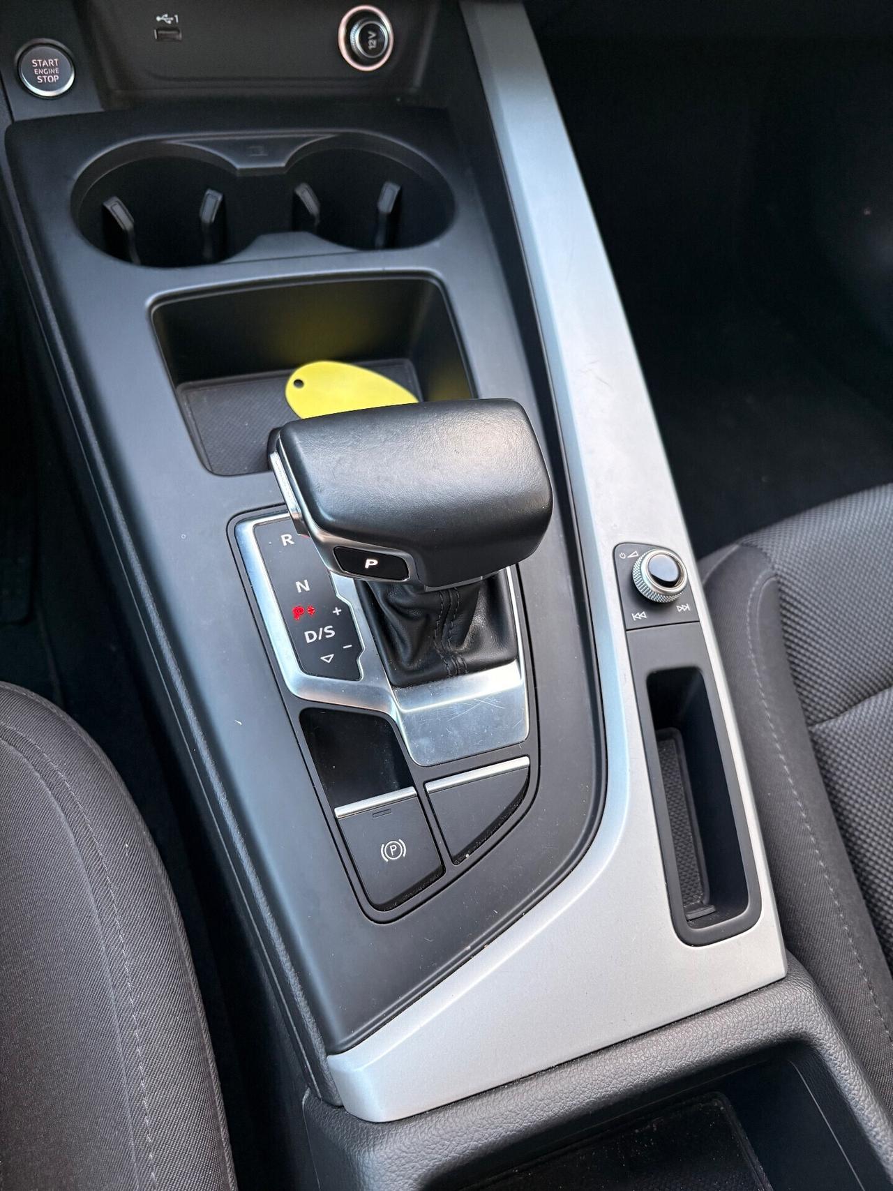 Audi A4 Avant 40 TDI S tronic line edition