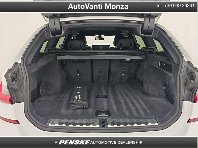 BMW Serie 3 320d Touring mhev 48V xdrive Msport auto