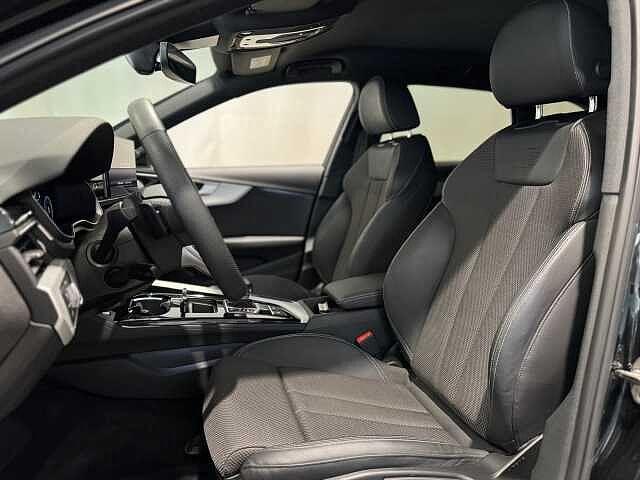 Audi A4 Avant 40 TDI quattro S tronic S line edition