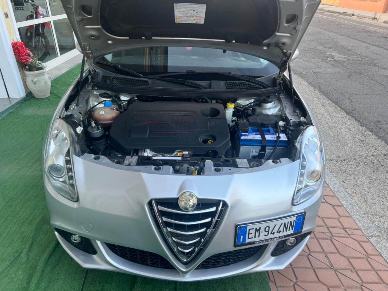 Alfa Romeo Giulietta 1.6 JTDm-2 105 CV Exclusive