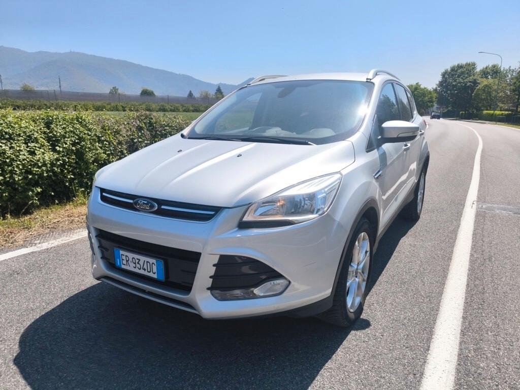 FORD KUGA 2,0 TDCI 4X4- TITANIUM-CAMBIO AUTOMATICO POWERSHIFT