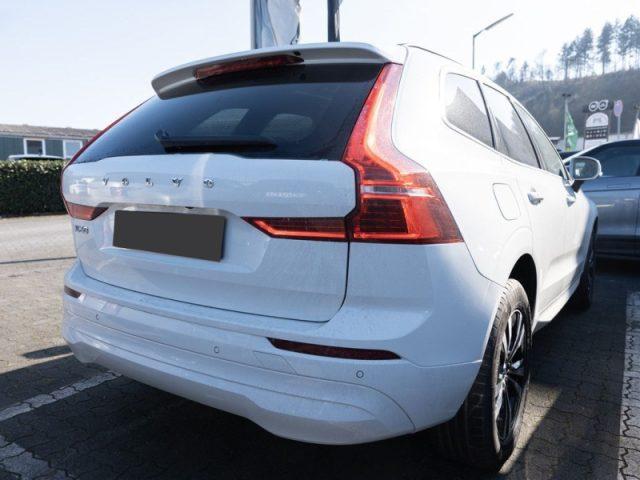 VOLVO XC60 B4 (d) Geartronic Momentum Pro