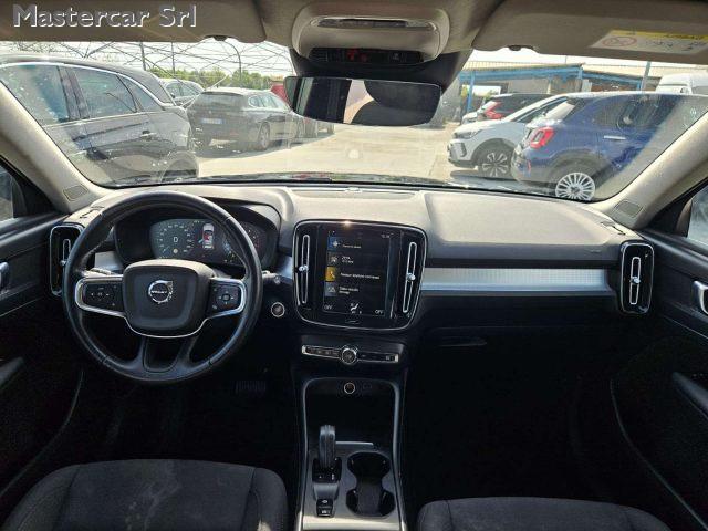 VOLVO XC40 XC40 1.5 t3 Momentum Pro 163cv auto - GG569ZZ