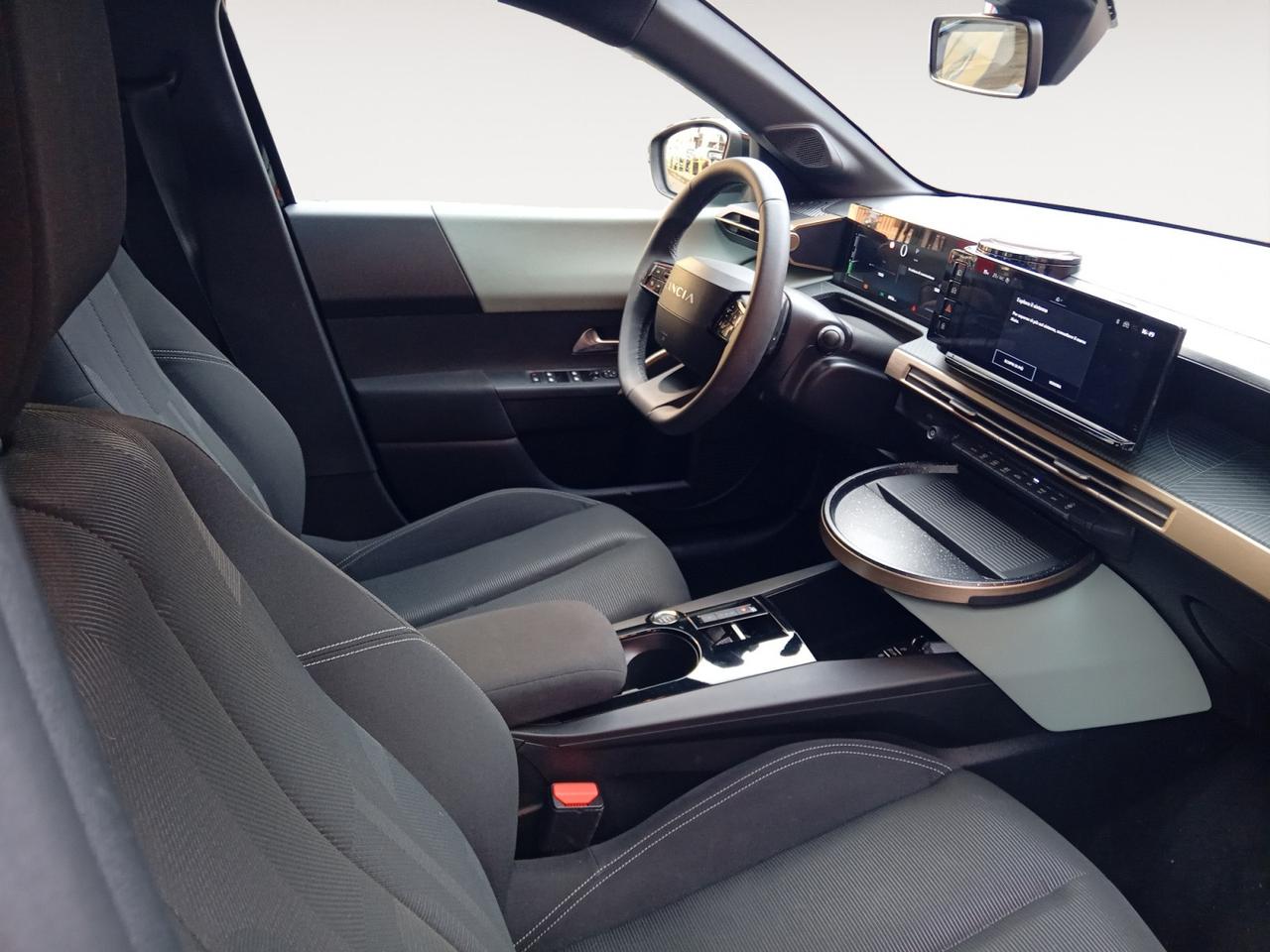 Lancia Ypsilon 1.2 mhev 110cv e-dct