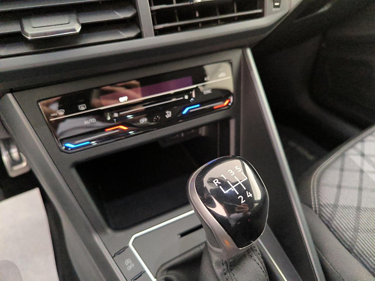 Volkswagen Polo 1.0 tsi r-line 95cv