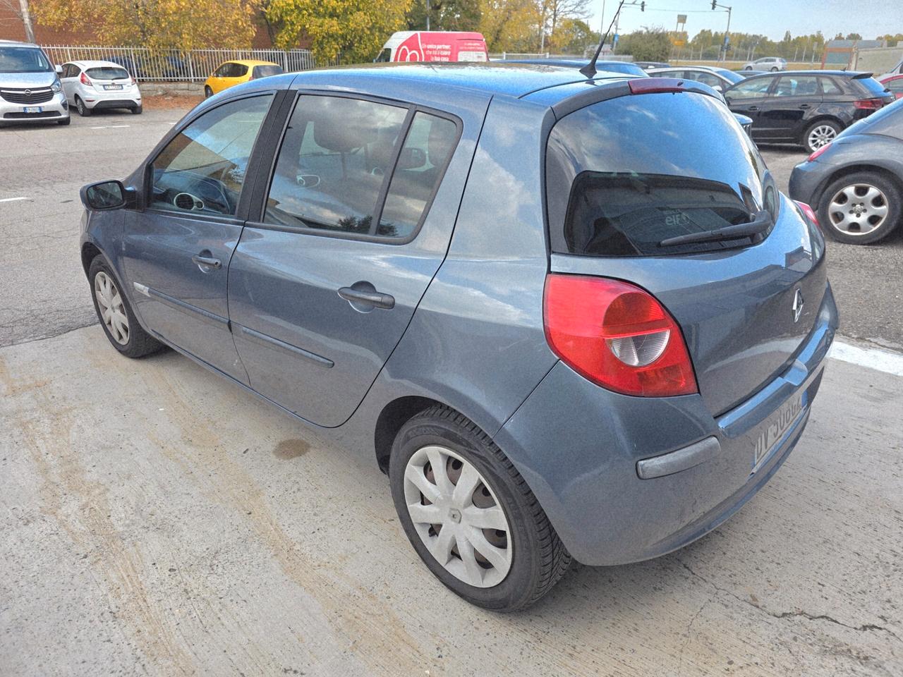 Renault Clio 1.2 16V 5 porte GPL Confort