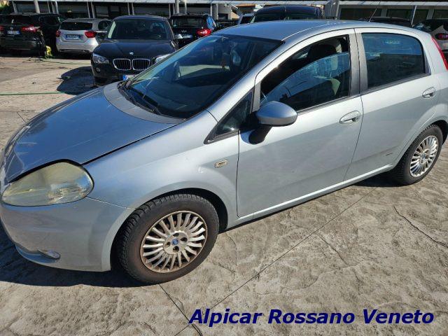 FIAT Grande Punto 1.3 MJT 75 CV 5 porte Dynamic