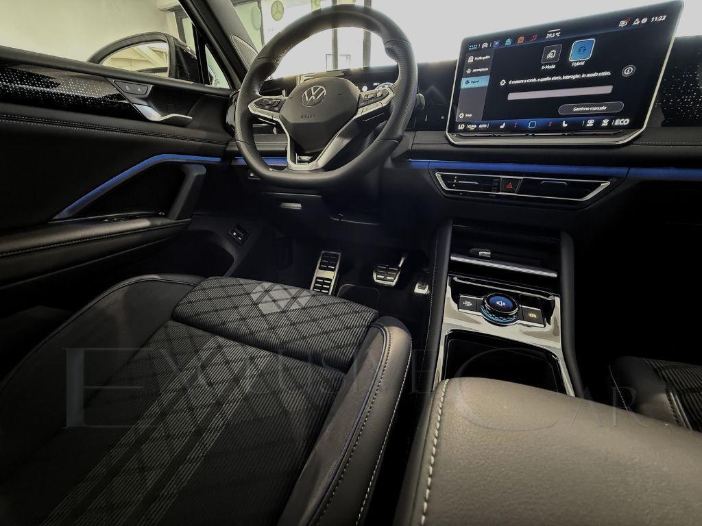 VOLKSWAGEN - Tiguan - 1.5 eTSI 177 CV EVO DSG R-Line