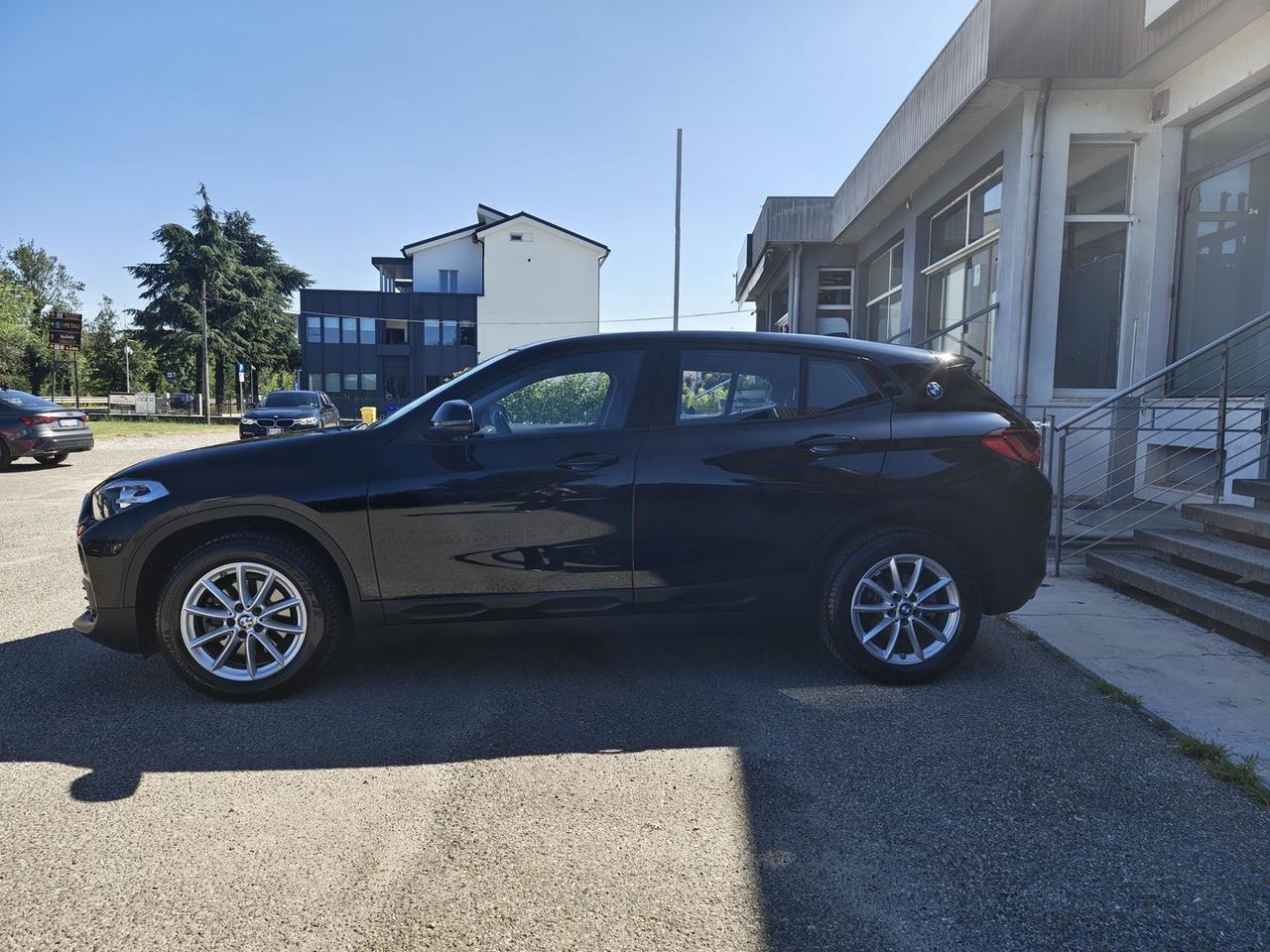 Bmw X2 Business 18i #11580