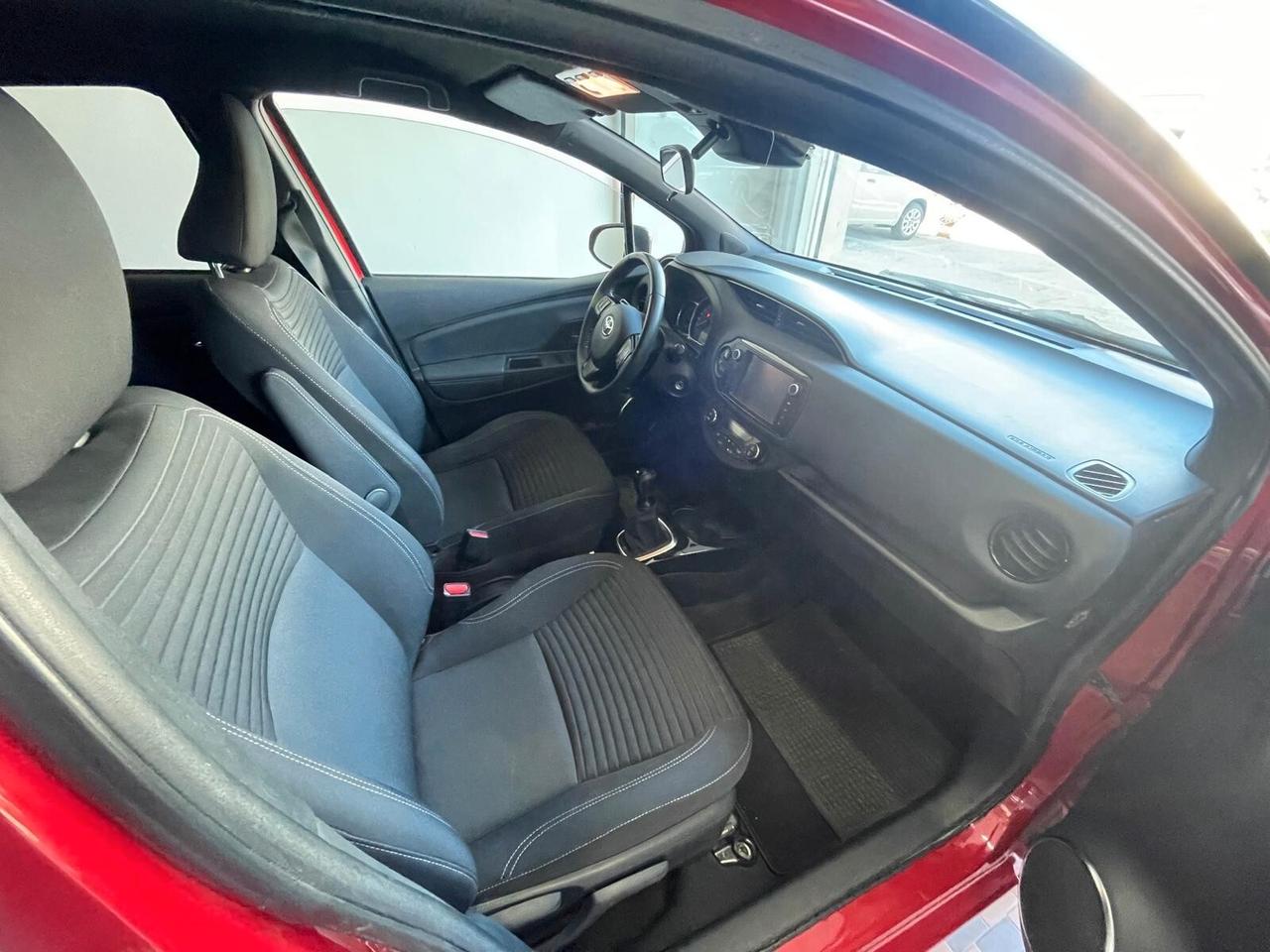 Toyota Yaris 1.0 5 porte Lounge