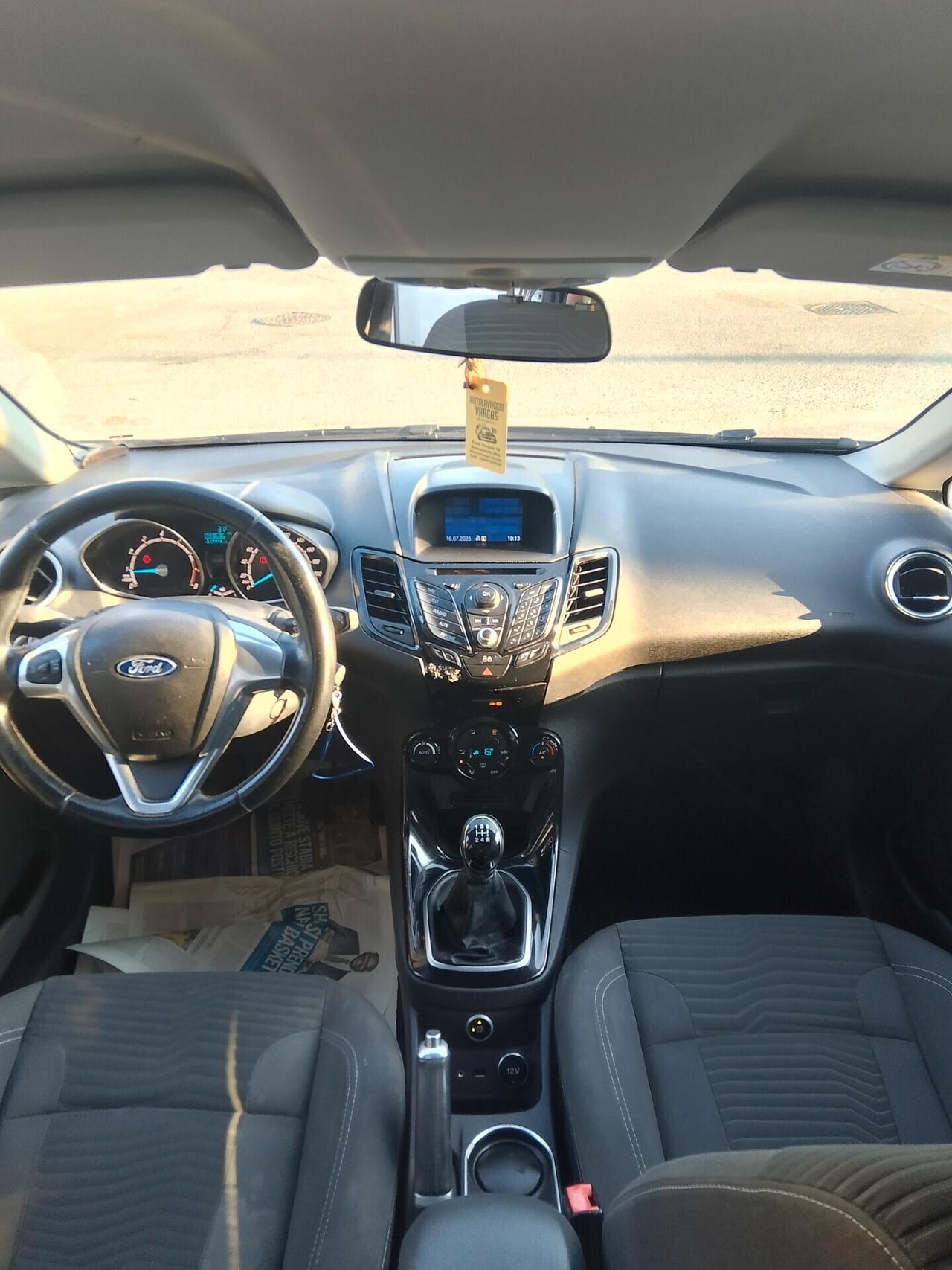 Ford Fiesta 1.4 5 porte Bz.- GPL Titanium