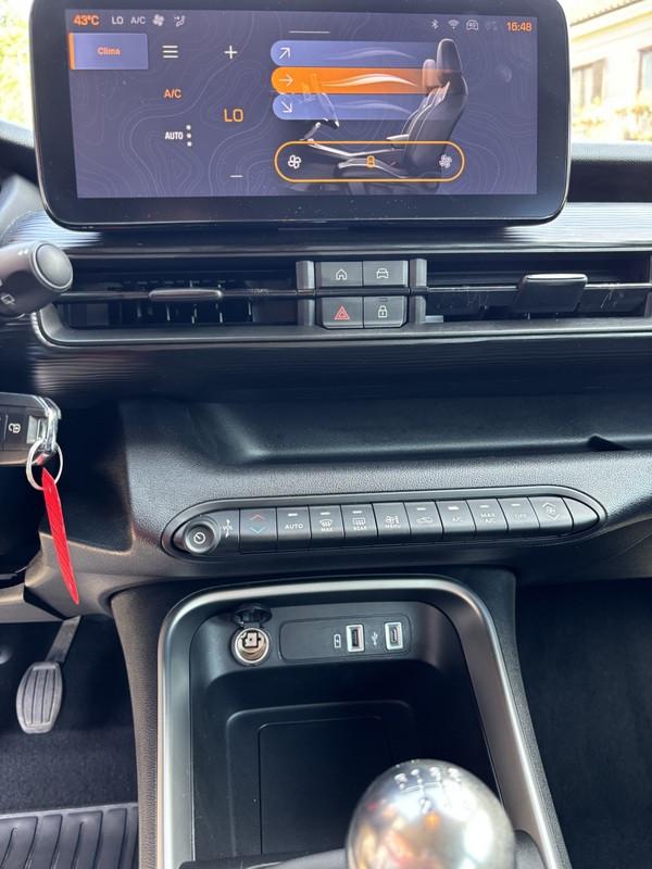 Jeep Avenger 1.2 turbo Altitude fwd 100cv LED-APP CONNECT-17"