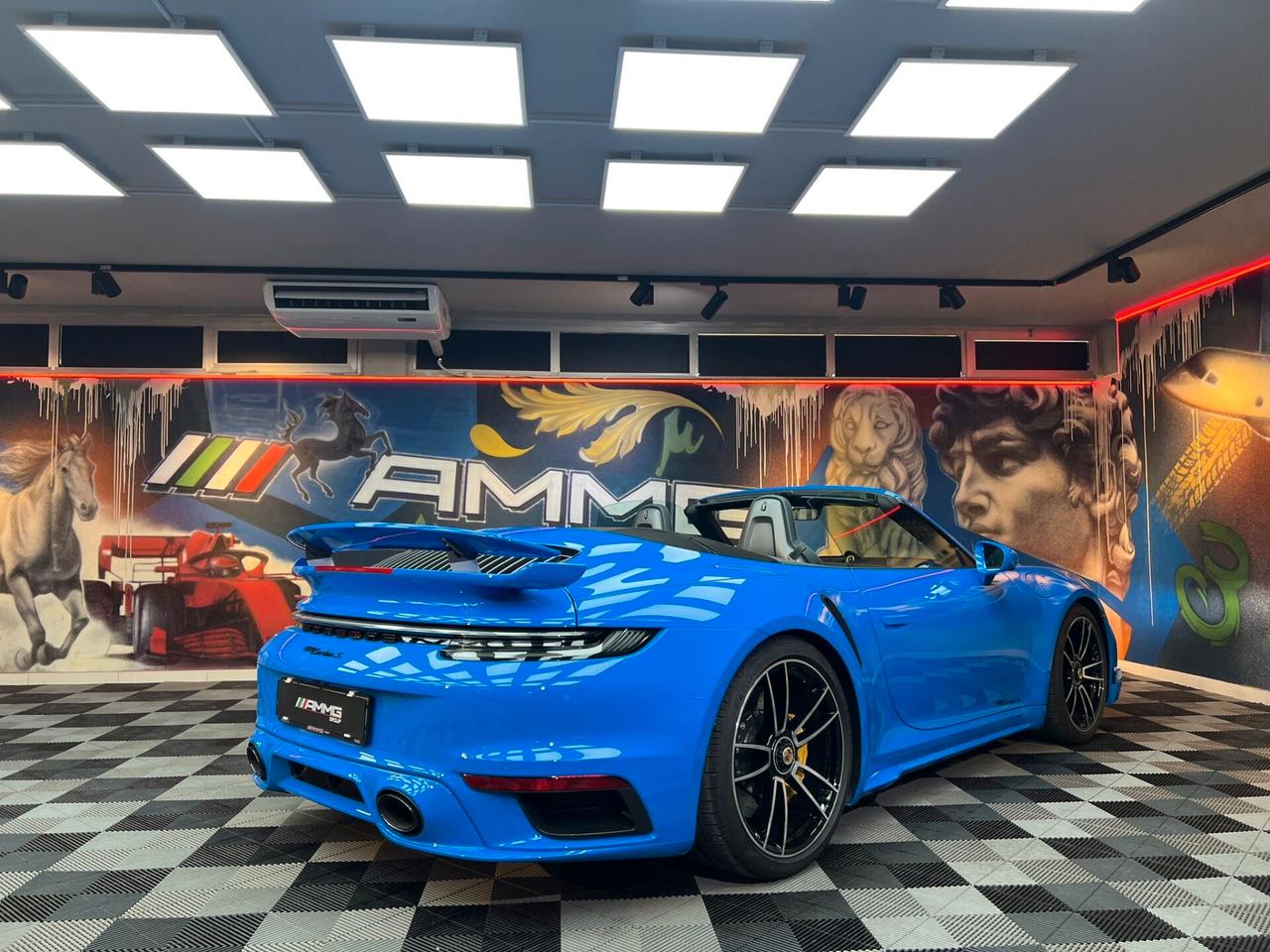 Porsche 992 911 Cabrio 3.7 Turbo S auto (992)