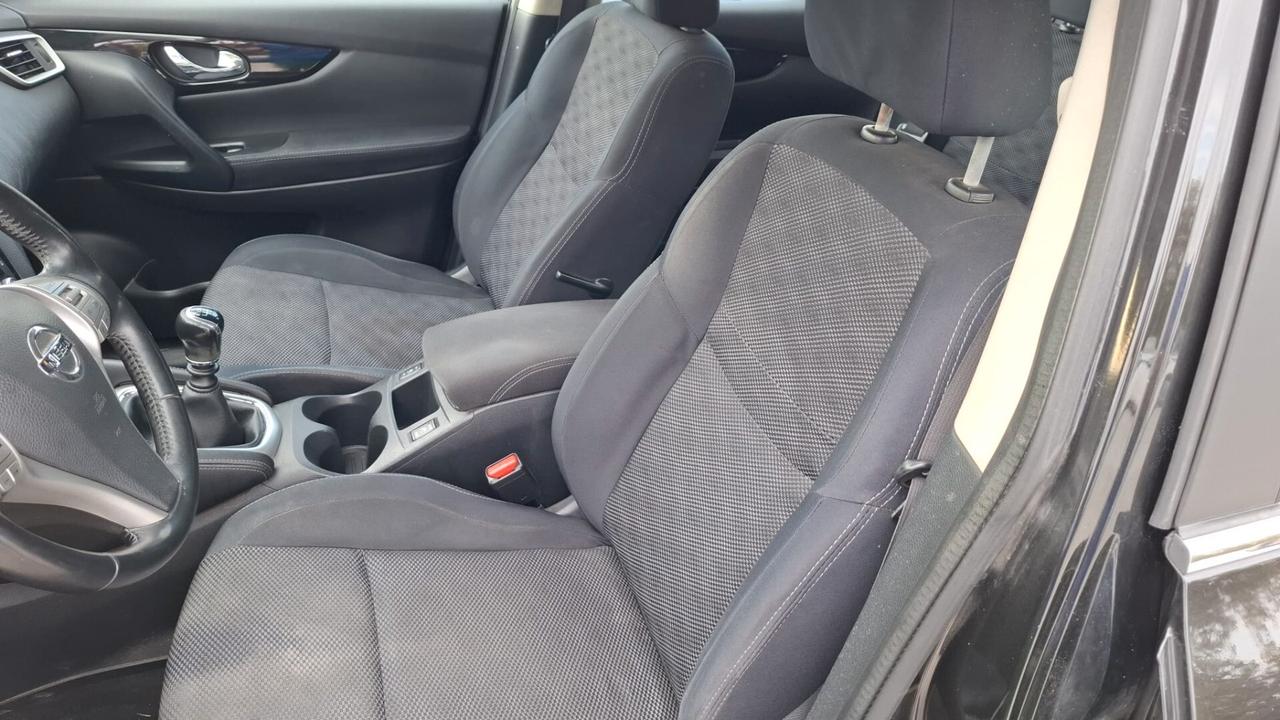 Nissan Qashqai 1.5 dCi - COMMERCIANTI