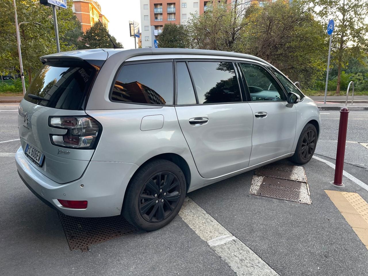 Citroen Grand C4 Picasso 1.6 BlueHDi/7POSTI/GARANZIA