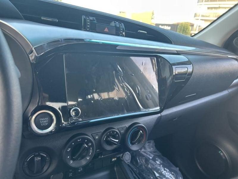 Toyota Hilux 2.4 Diesel AT Double Cab 4WD Lounge MY24