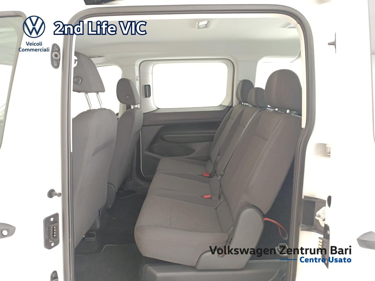 Maxi Kombi 5 posti N1
