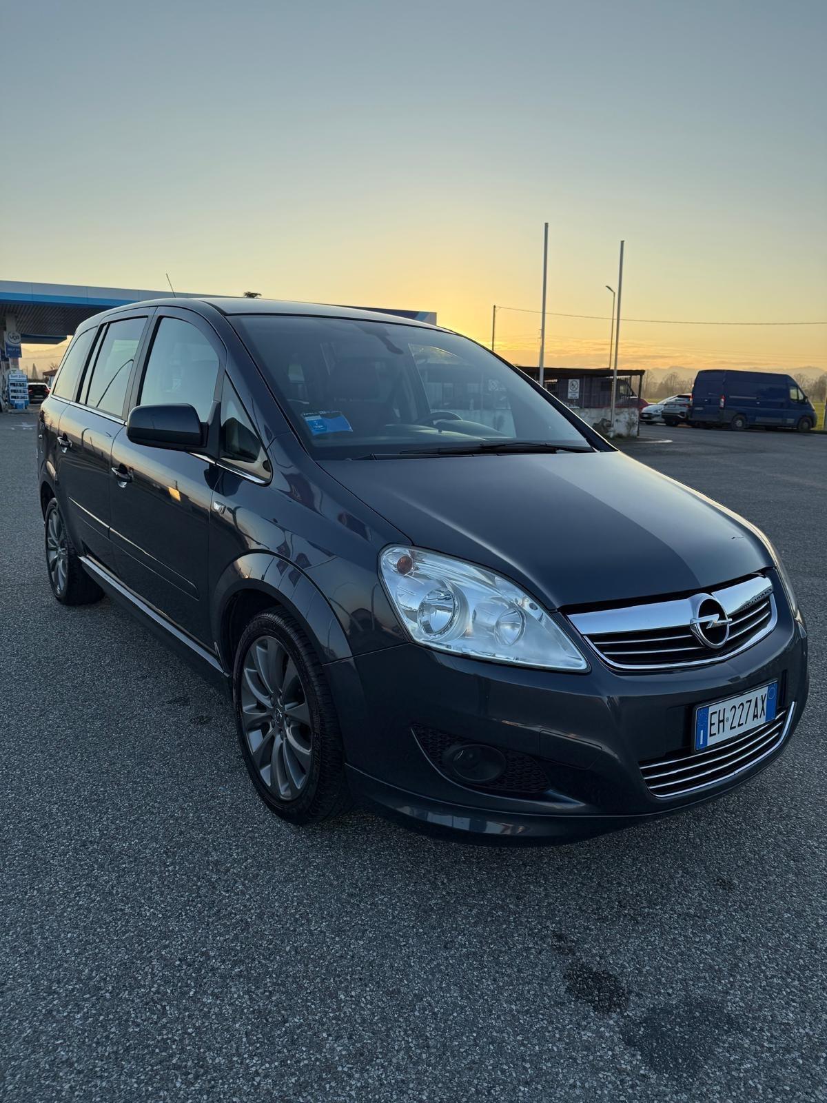 Opel Zafira 1.6 16V ecoM 150CV Turbo Cosmo