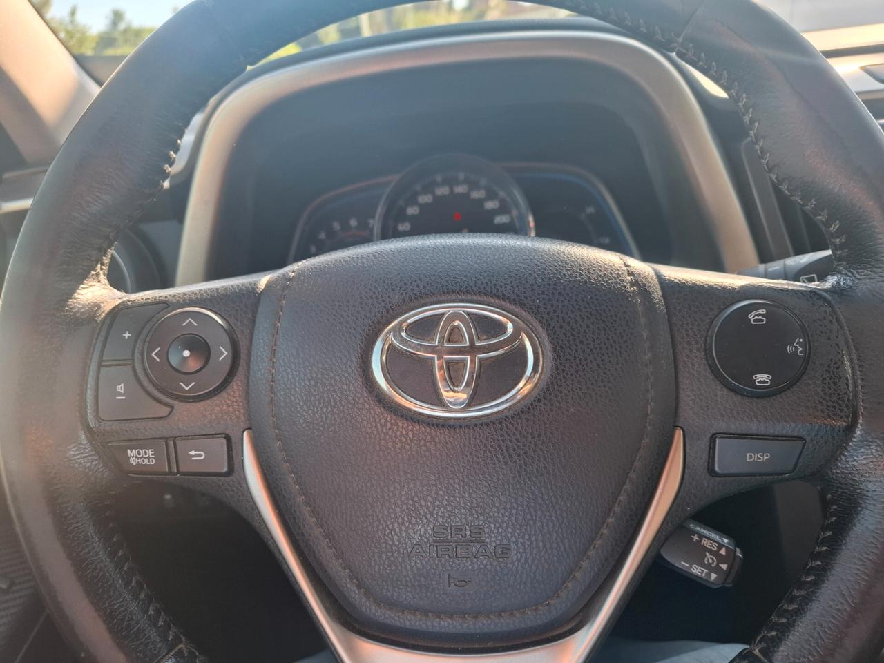 Toyota RAV 4 RAV4 2.0 D-4D 2WD Active