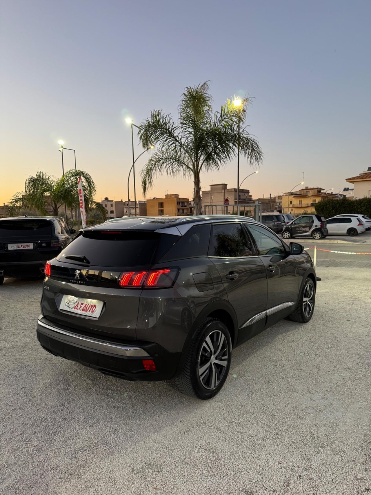 Peugeot 3008 BlueHDi 130 S&S EAT8 Allure