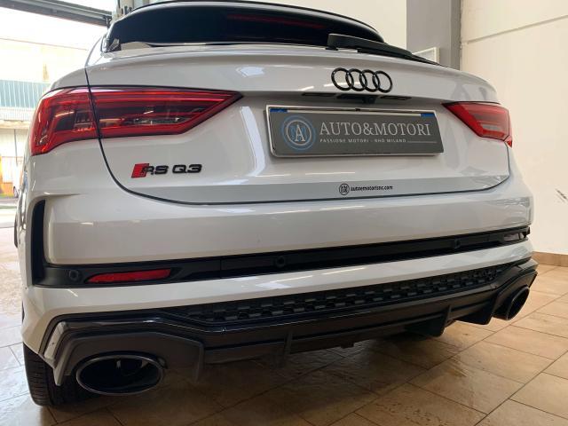 Audi RS Q3 Q3 Sportback RS 2.5 quattro s-tronic