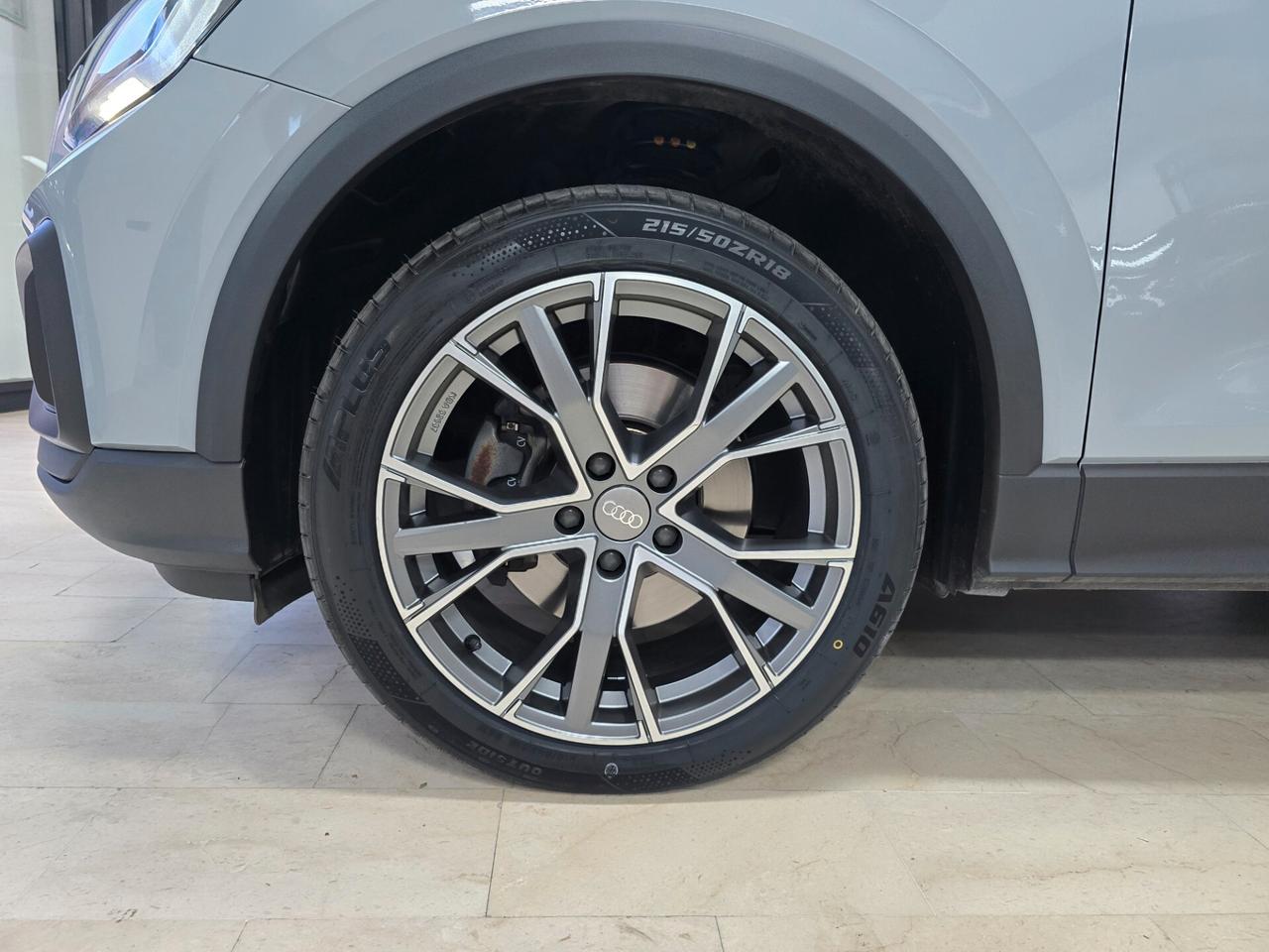 Audi Q2 35 TDI quattro S tronic Admired